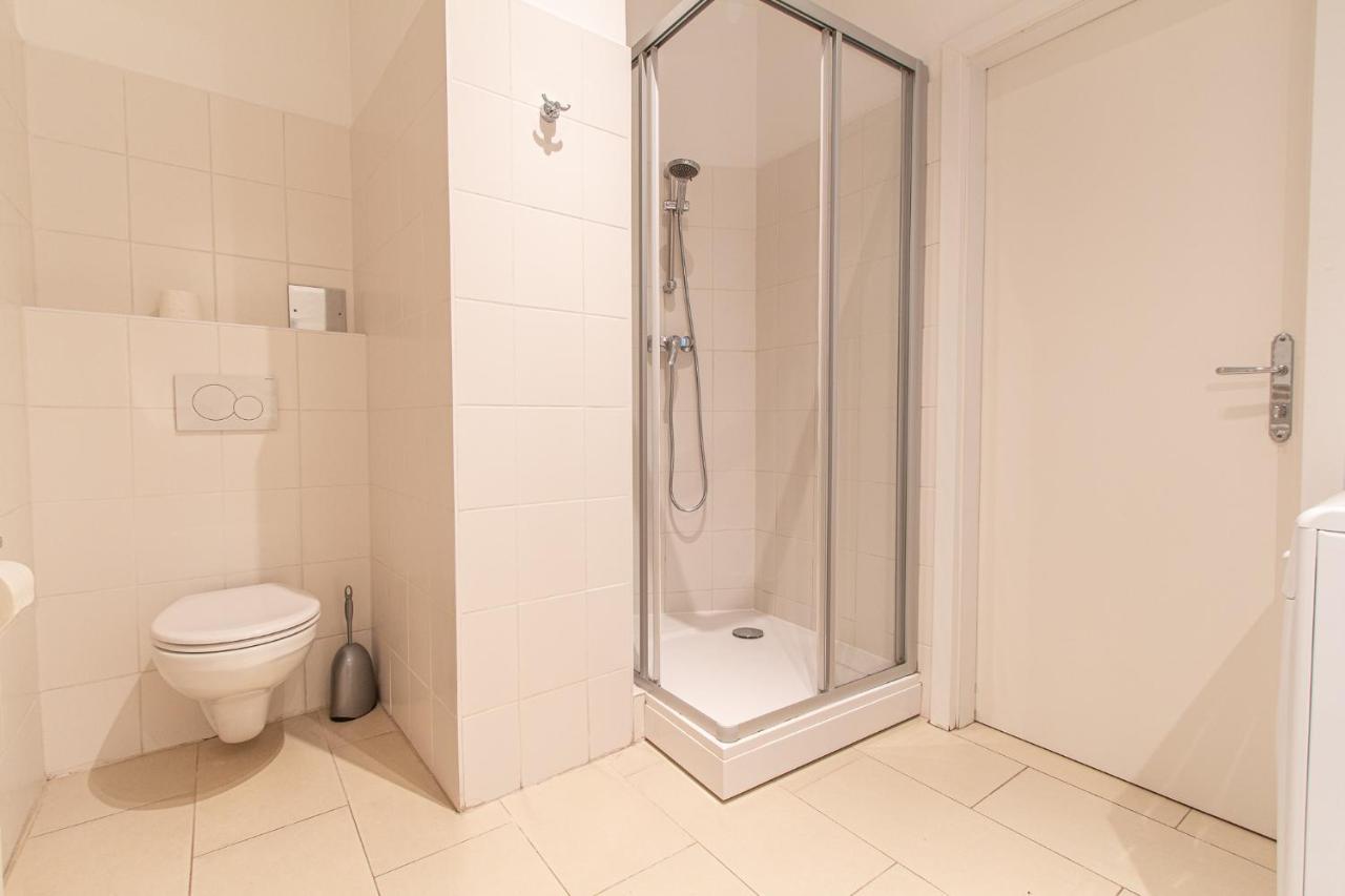 Apartament Lindengasse Wiedeń
