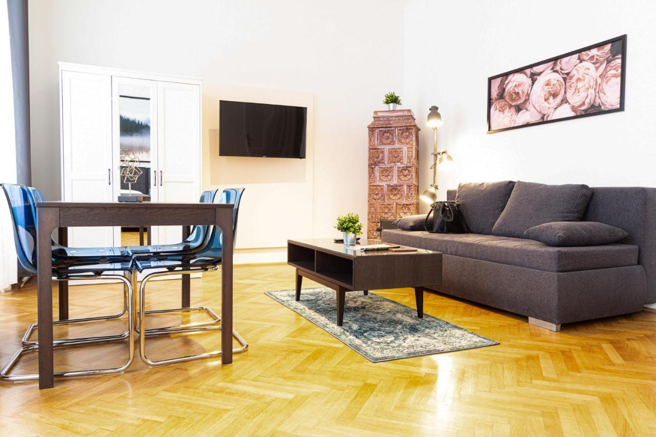 Apartament Lindengasse *